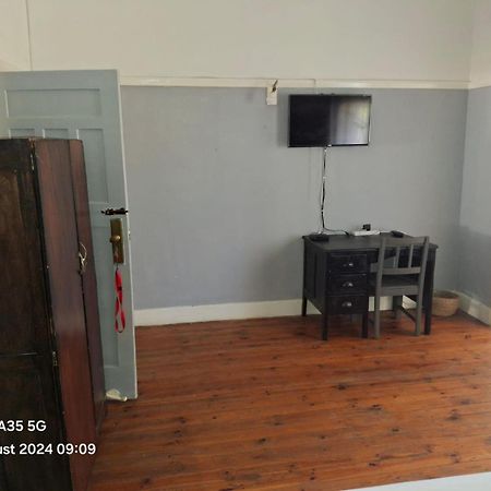 Choice Backpackers Lodge Bulawayo Εξωτερικό φωτογραφία