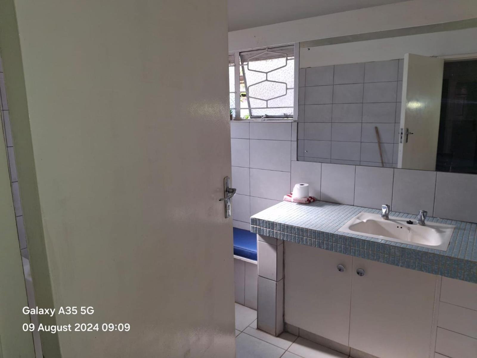 Choice Backpackers Lodge Bulawayo Εξωτερικό φωτογραφία